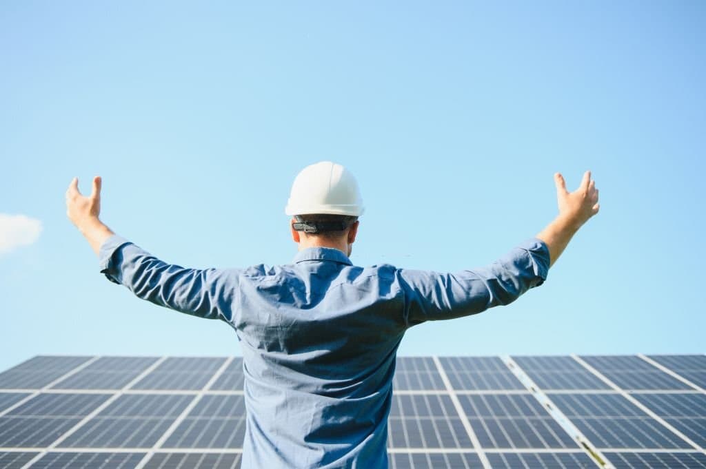 Instalación de paneles solares en Scripps Ranch, Condado de San Diego CA por San Diego Solar Surfers